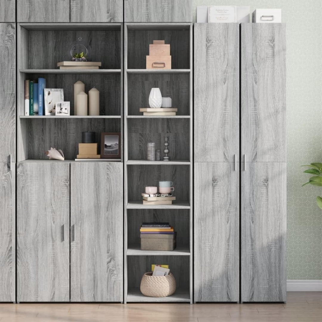 Vitrine mit den Massen 45 x 41 x 185 cm in Eichenbraun und Grau