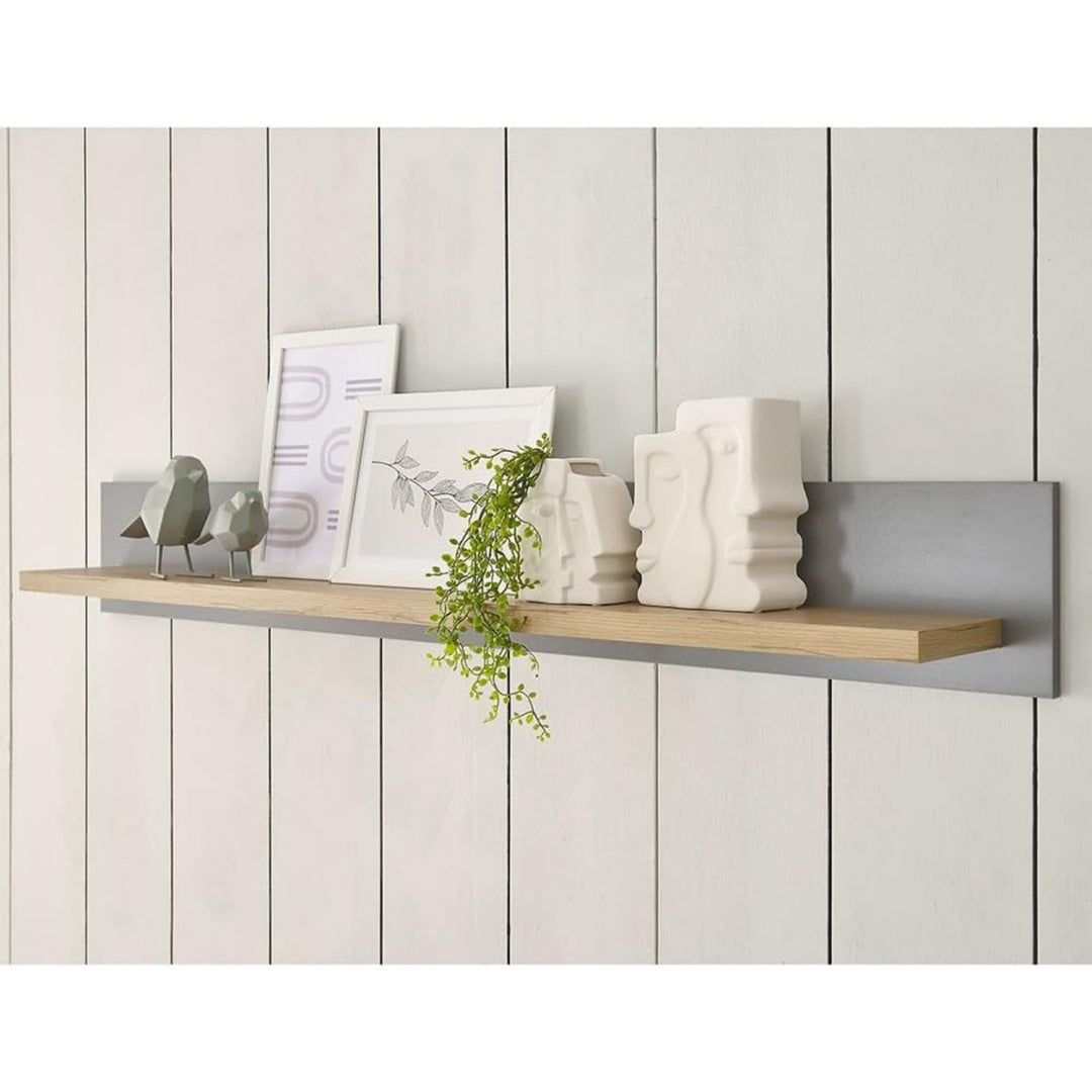 Sideboard verbindet sanft schliessende Fronten und LED Beleuchtung